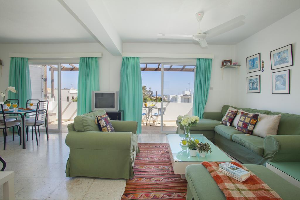 Protaras Holiday Suite Annie Exterior photo