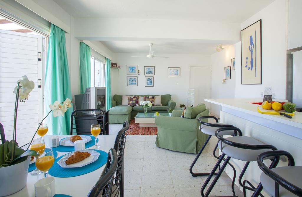 Protaras Holiday Suite Annie Exterior photo